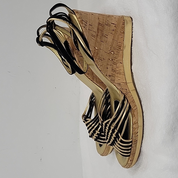 Arturo Chiang Wedge Sandals Size 9.5 Black and gold - Picture 6 of 13